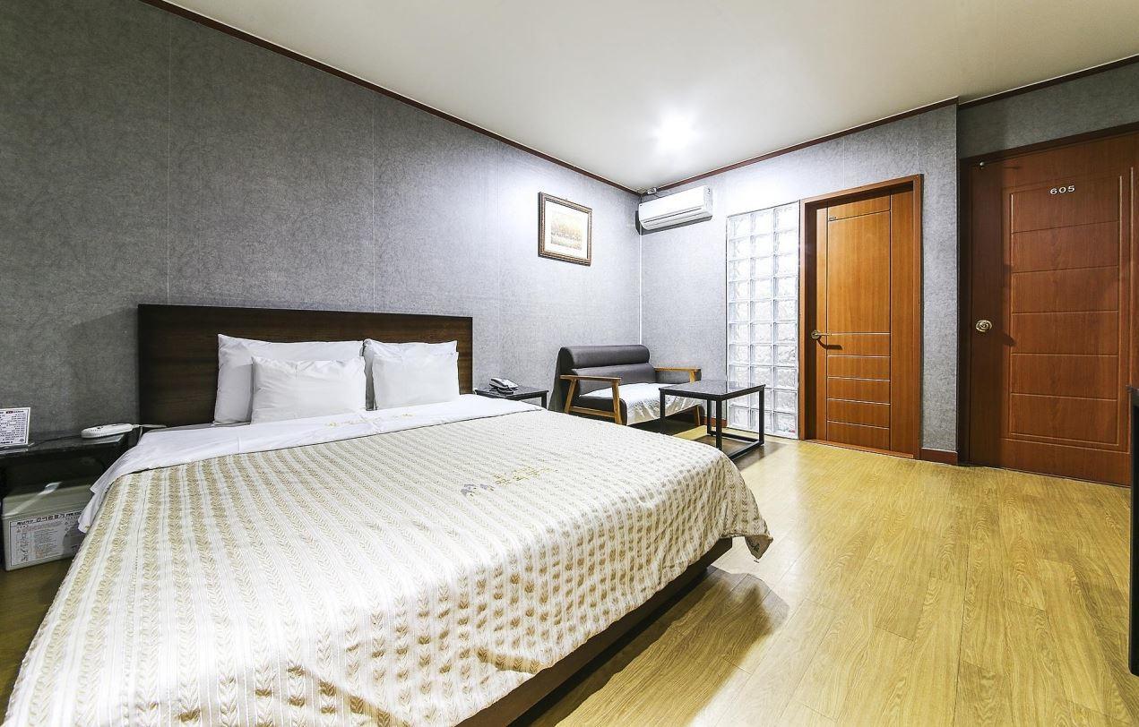 يونغين Valentine Motel المظهر الخارجي الصورة